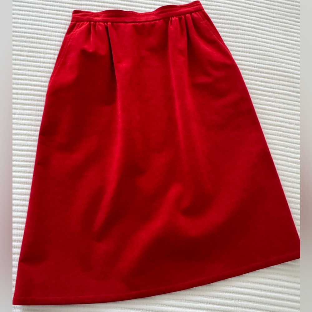 Vintage, Vera Maxwell, ultra suede skirt